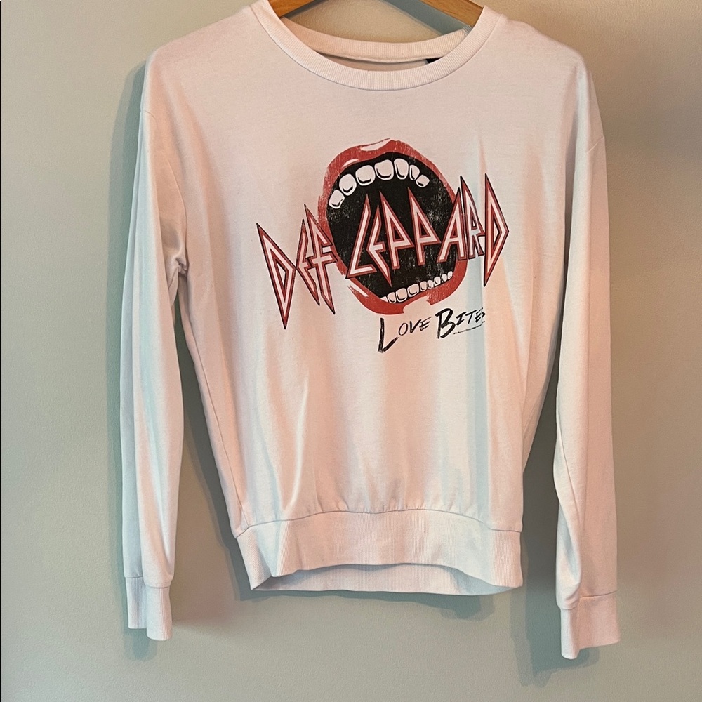 Def Leppard White Sweatshirt